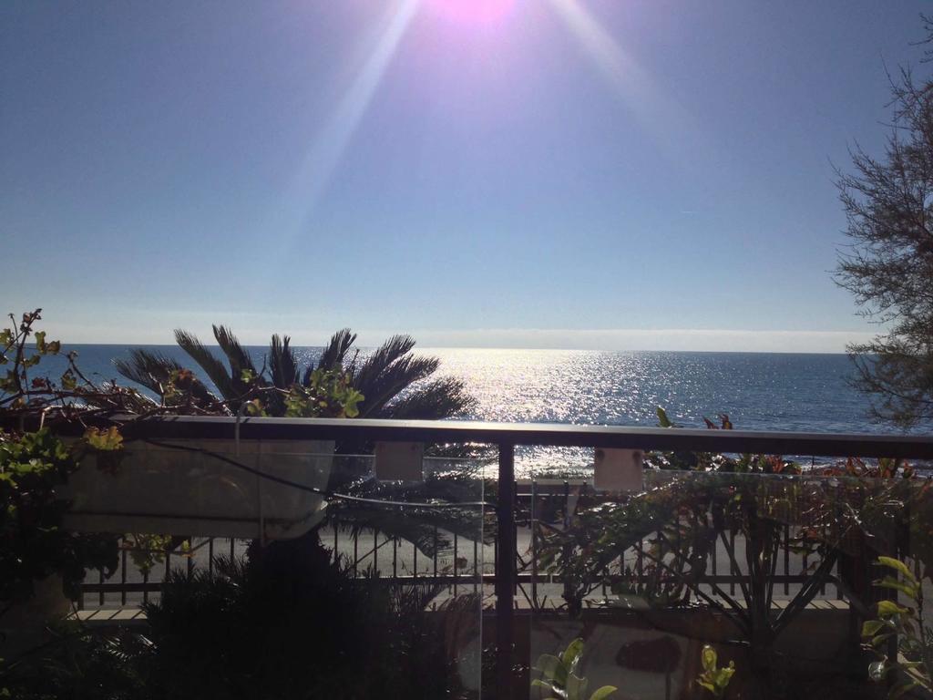Terrazza A Mare Corallo Марина ди Рагуса Екстериор снимка